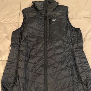 L.L. Bean Women's PrimaLoft Packaway Vest - worn once